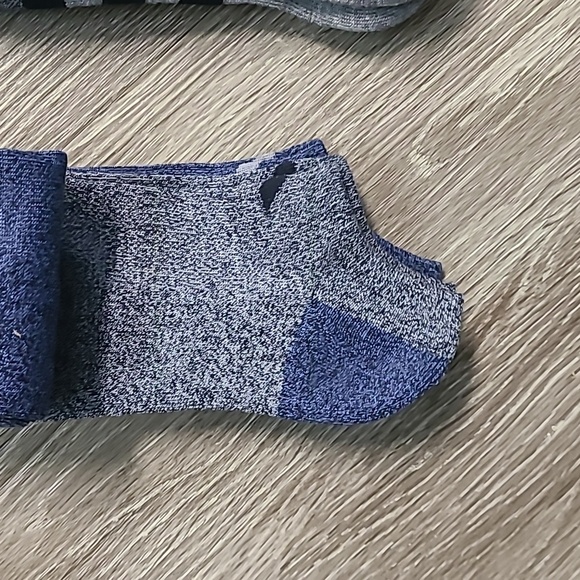 Men's socks 3 Adidas packages Total of 9 pairs NWT - Picture 3 of 6